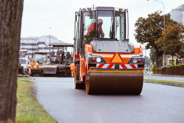 Best Driveway Paving Contractor  in Pomona, KS